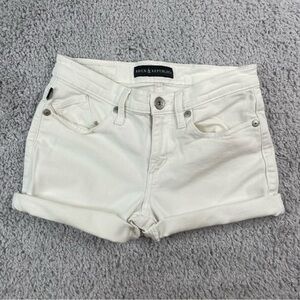 Rock & Republic Shorts Womens 6 White Denim Cut Offs Classic Summer Raw Hem Core